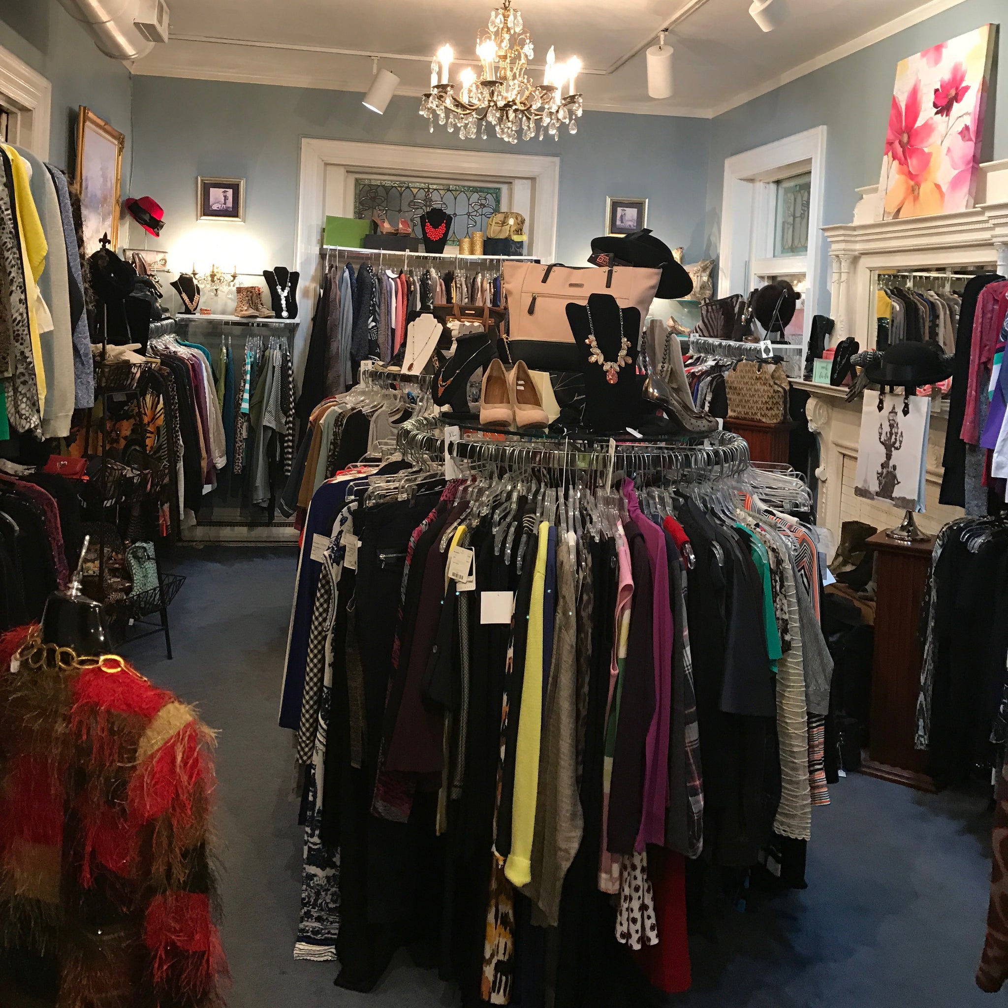 Ooh La La Consignment Shop OohLaLa Consignment Boutique Ooh La La Consignment Shop OohLaLa Consignment Boutique